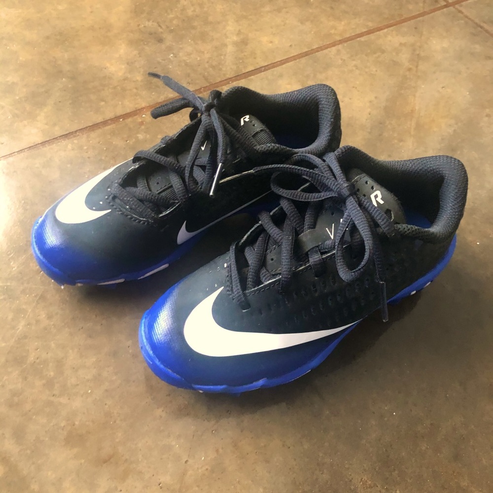 Boys Nike Baseball Cleats, Size 13c, Like New